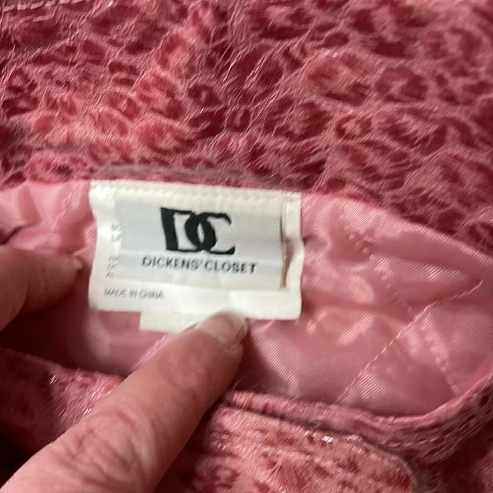 Dicken’s Closet Pink Leopard Print Jacket. No size tag. (See measurements).‎